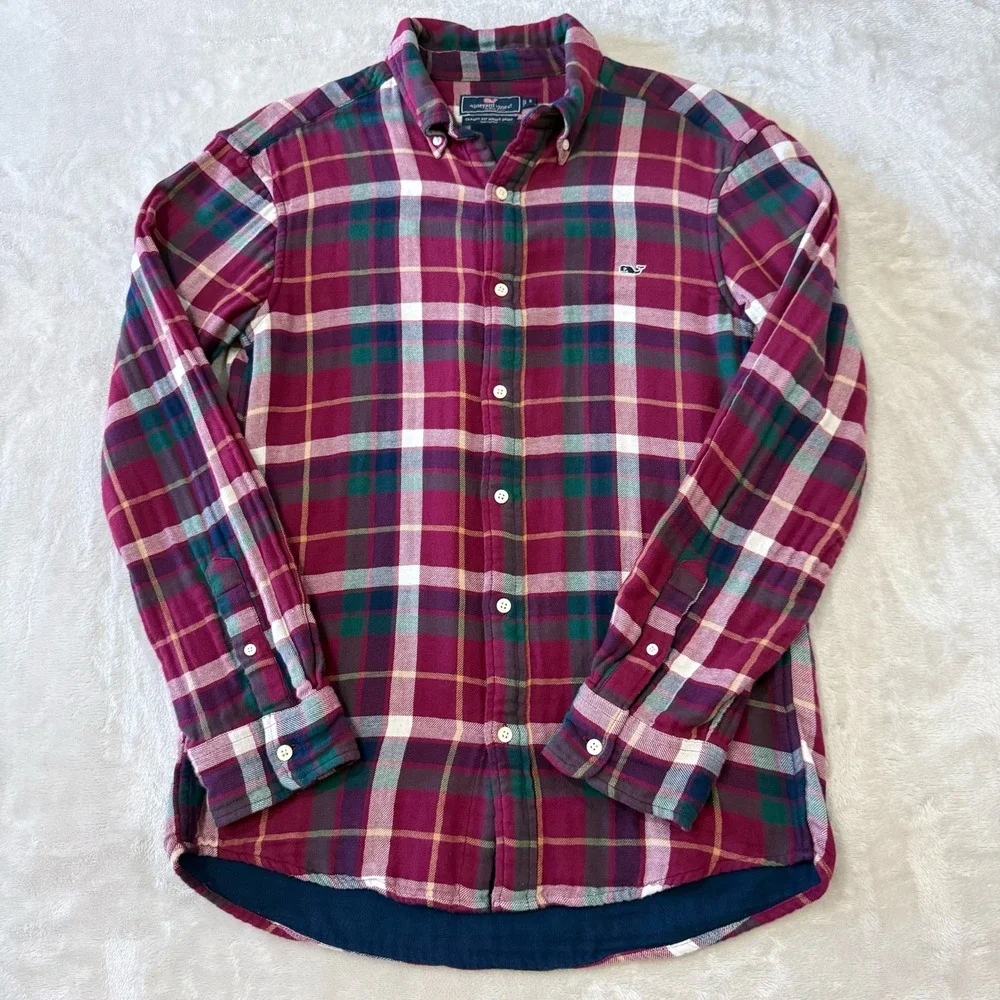 Vineyard Vines Classic Fit Whale Shirt Men's Size‎ S Plaid Button Down Cotton